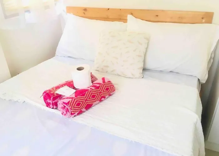 Hikari Neko Japandi Near Fuente, Free Parking - Fast Wi-fi Netflix Apartment Arrabal