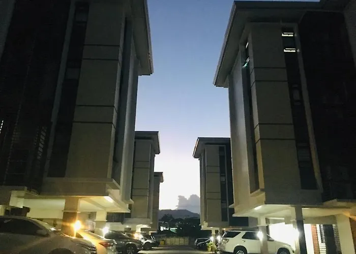 Hikari Neko Japandi Near Fuente, Free Parking - Fast Wi-fi Netflix Apartment